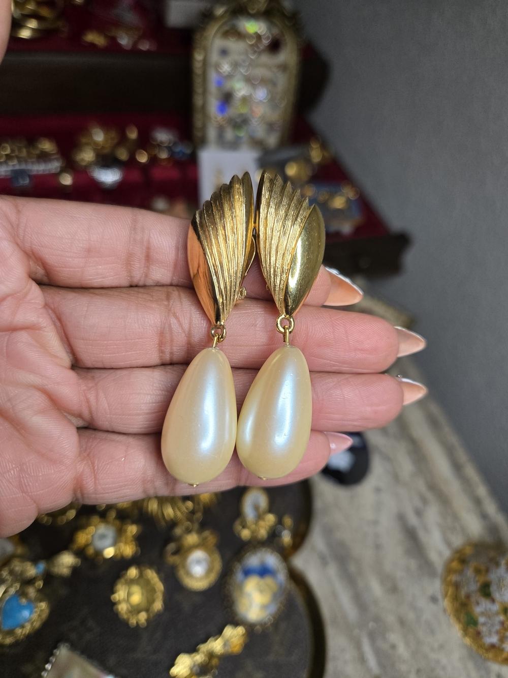 Authentic Vintage 1980s Givenchy Paris-New York Faux Pearl Drop Clip-On Earrings